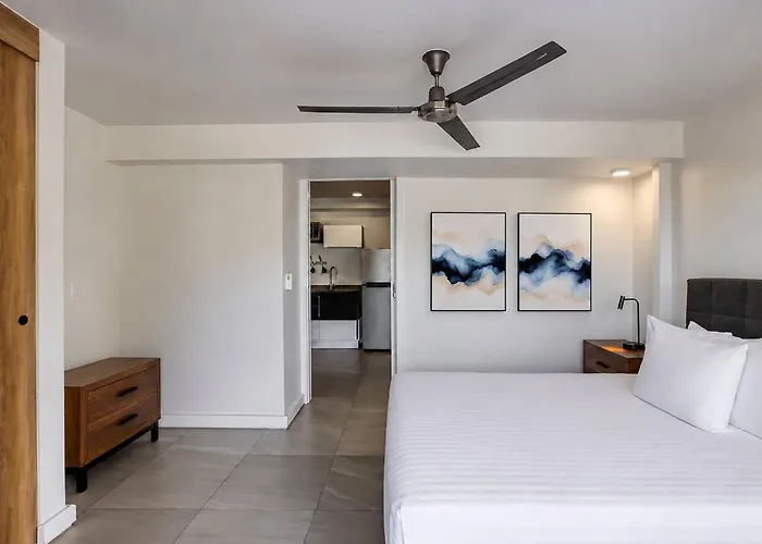 Comfort Suites Tijuana