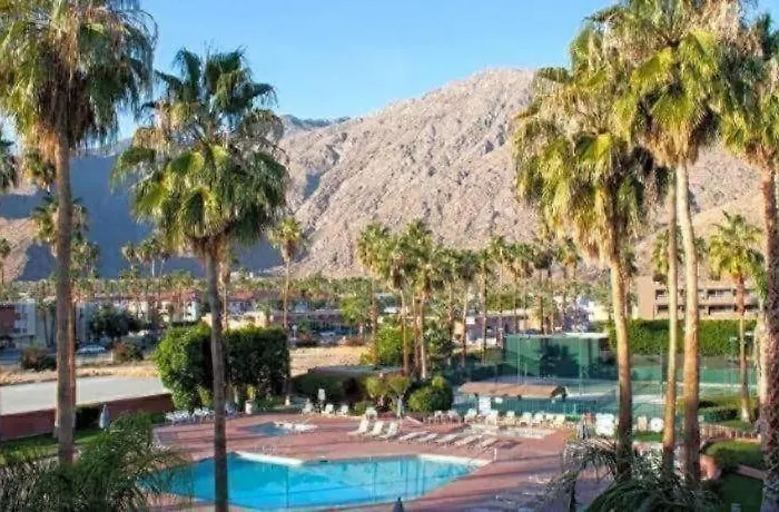 Marquis Villas Resort