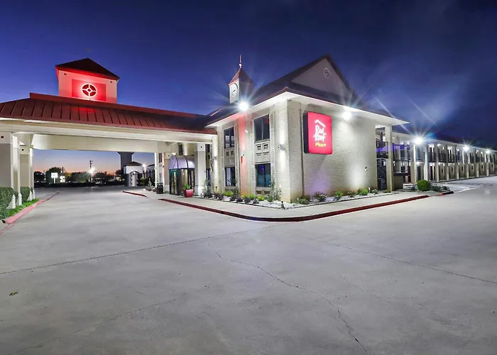 Red Roof Inn Plus+ Dallas - Addison