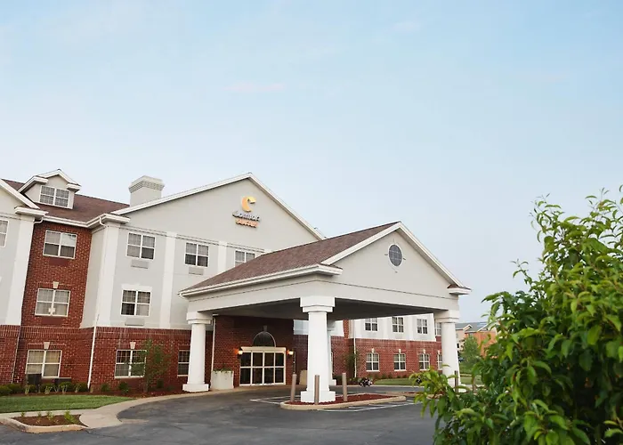 Comfort Suites Milwaukee Airport
