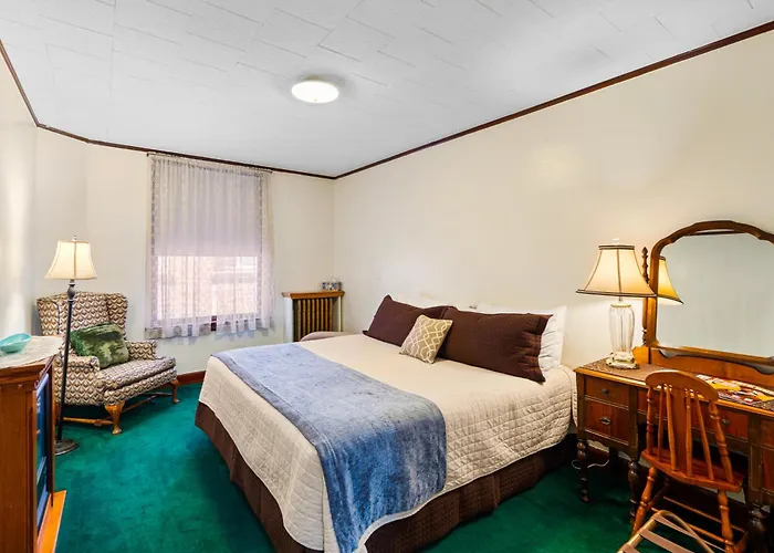 Ryan Hotel