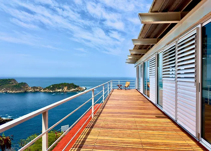 Casas del Acantilado - Acapulco