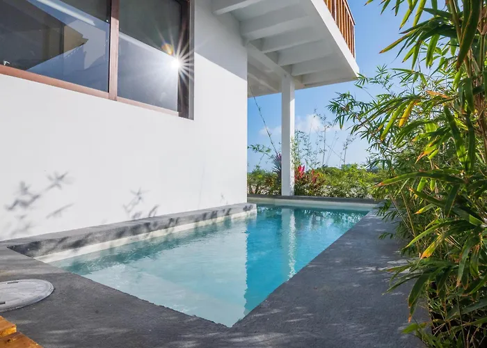 Aruna Resort & Villas