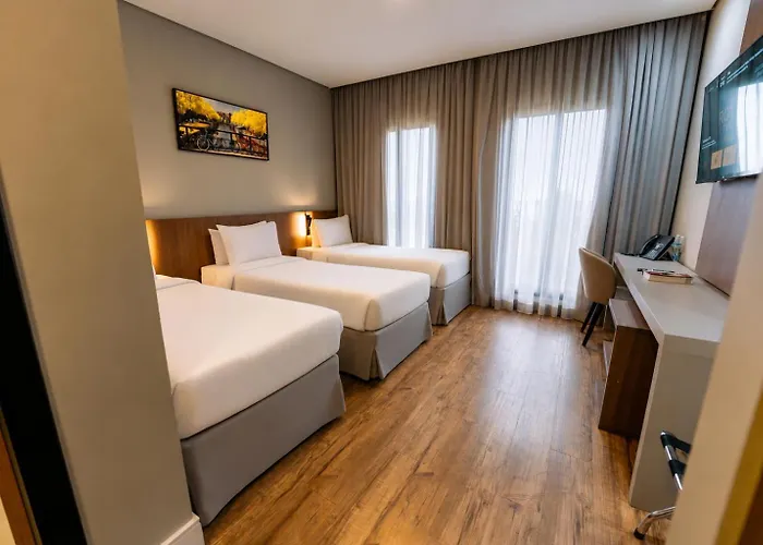 Royal Tulip Holambra Hotel