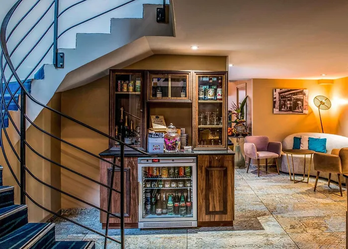 Hôtel Mercure Paris Suresnes Longchamp