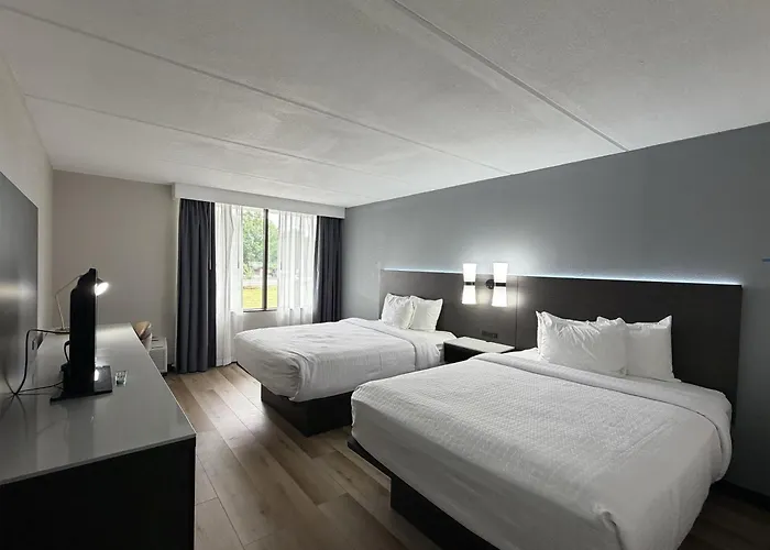 Surestay By Best Western Charlotte Matthews