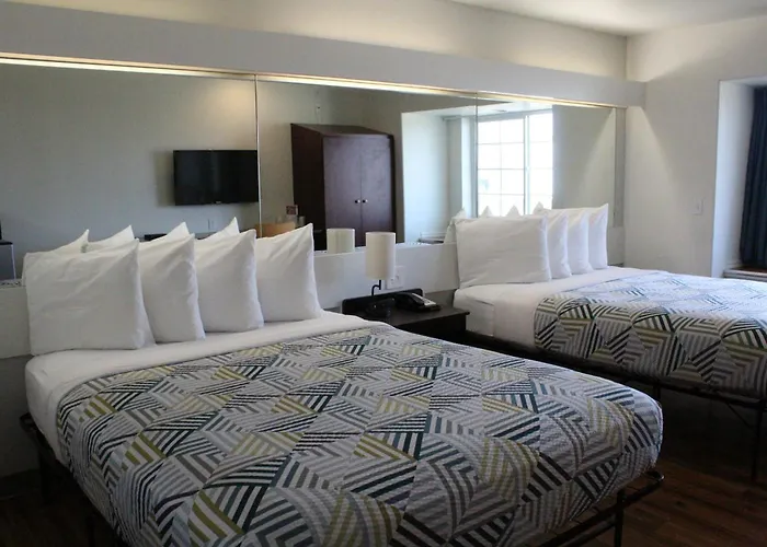 Motel 6-, Id - Snake River