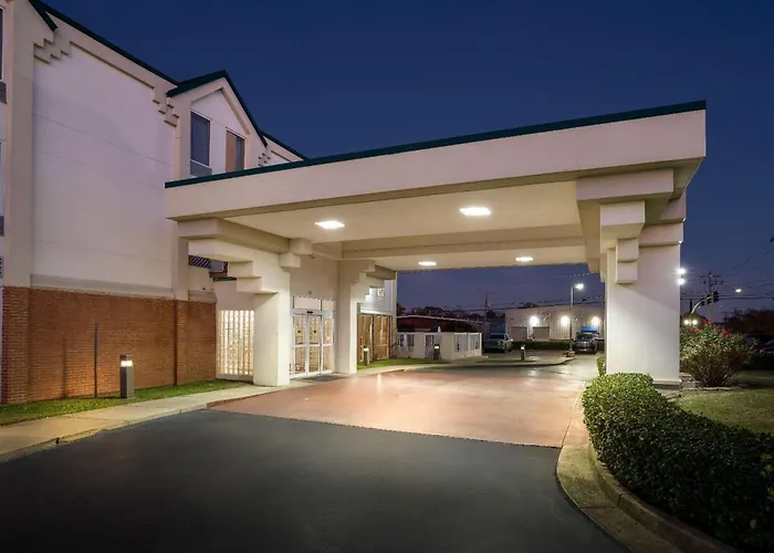 Days Inn & Suites By Wyndham Ridgeland