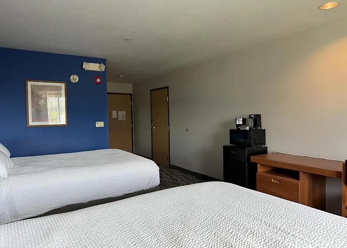 Microtel Inn & Suites By Wyndham Huntsville