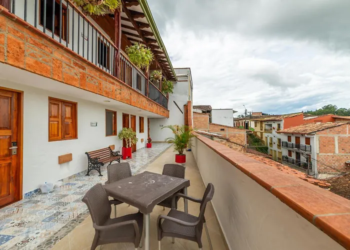 Hotel Santa Laura