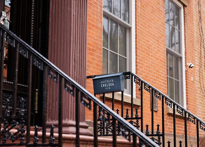 Outsite Chelsea