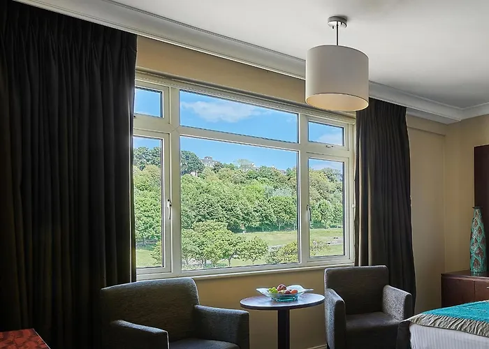 Grand Jersey Hotel And Spa