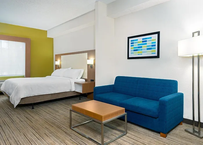 Holiday Inn Express & Suites Bonita Springs/Naples By Ihg