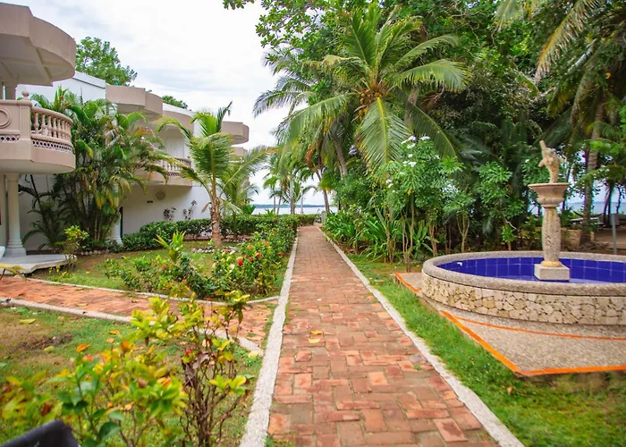 Cocoliso Island Resort