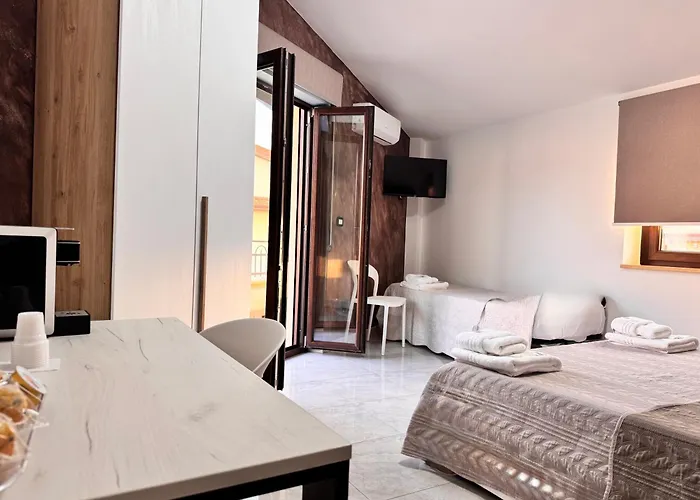B&B Golden House & Spa