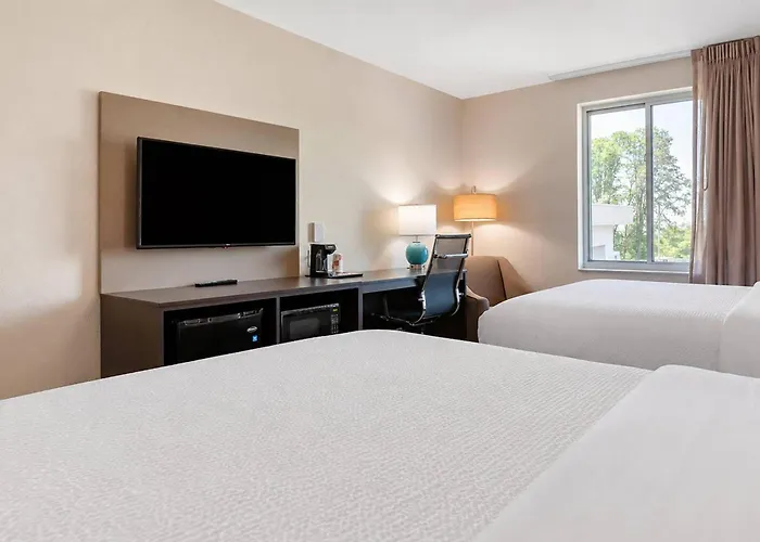 Sleep Inn & Suites Lancaster-Platteville