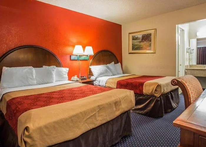 Econo Lodge Columbia Fort Jackson