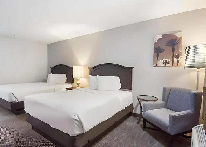 Rodeway Inn Lumberton Central