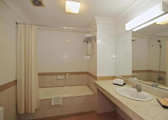Nalendra Hotel