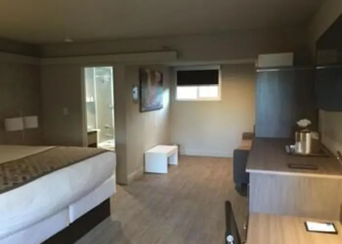 Arden Star Hotel