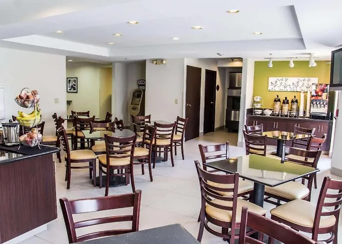 Sleep Inn Airport - Billy Graham Parkway