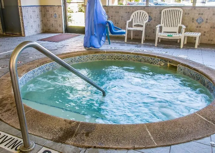Quality Inn & Suites Ann Arbor Hwy 23