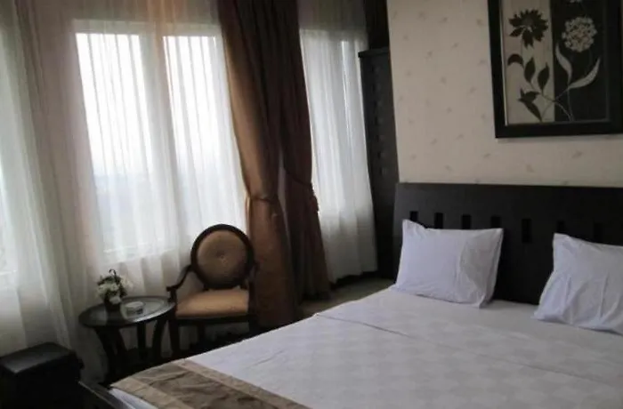 Hotel Scarlet Bukit Pakar