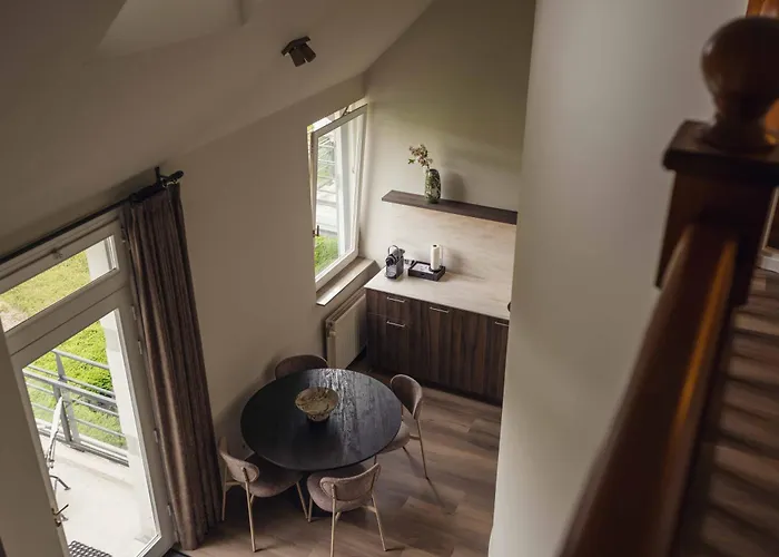 Corneli Residences - Chateau St Gerlach