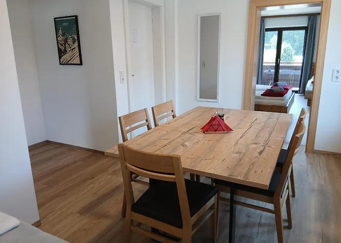 Haus Huber Zimmer und Apartments