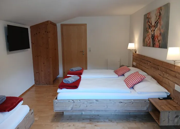 Haus Huber Zimmer und Apartments