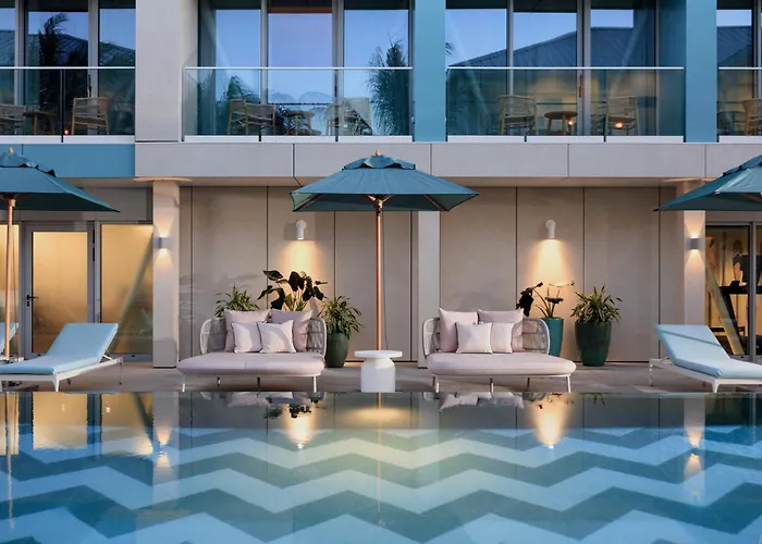 Hotel Indigo Turks & Caicos Grace Bay By Ihg The Bight Settlements