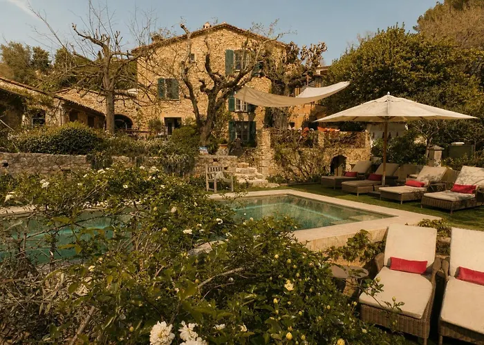 Les Rosees