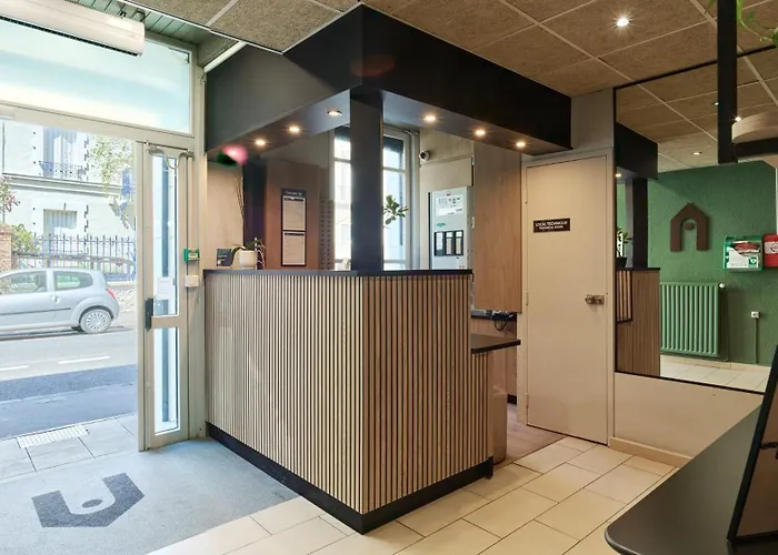 Campanile Paris Ouest - Boulogne