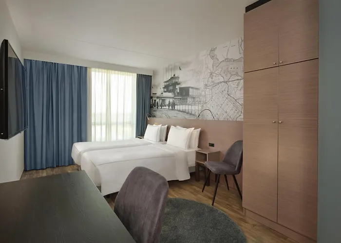 Park Plaza Amsterdam Airport