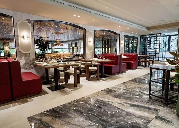 Felix Hotel