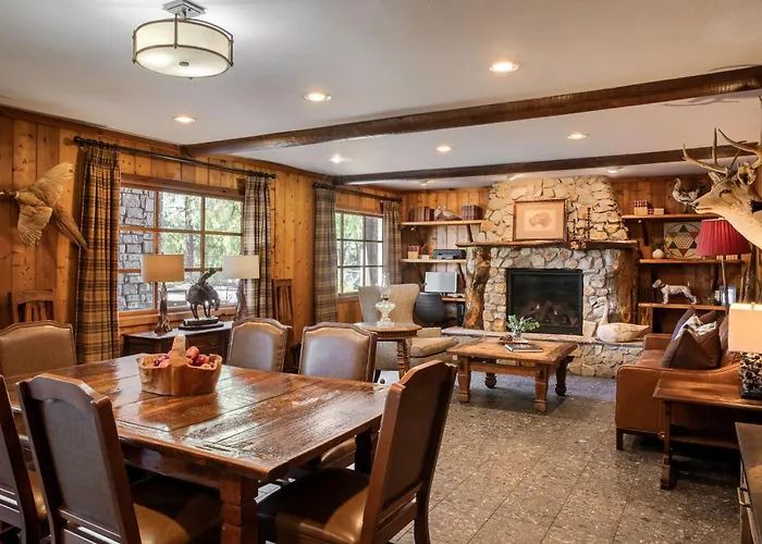 Ayres Lodge Alpine