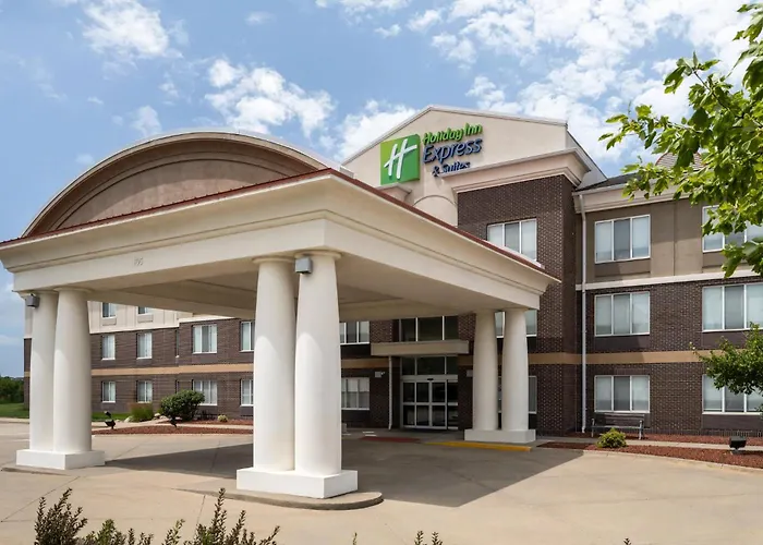 Holiday Inn Express Hotel & Suites Altoona-Des Moines By Ihg