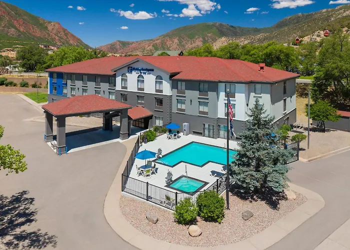 Holiday Inn Express Glenwood Springs Aspen Area By Ihg