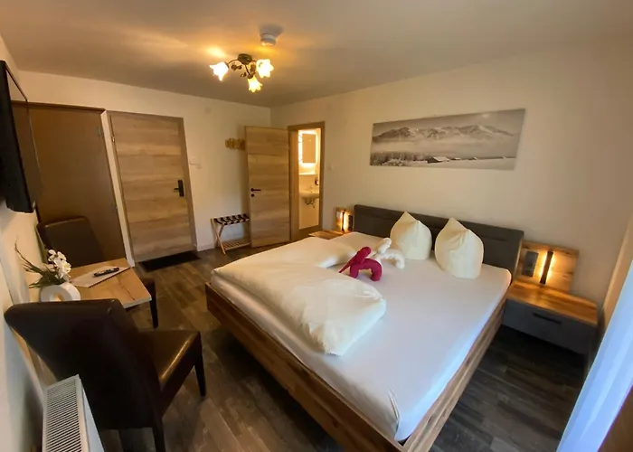 Pension Jagerhof - Sommercard Inkl - 5 Min Zum Hochzeiger