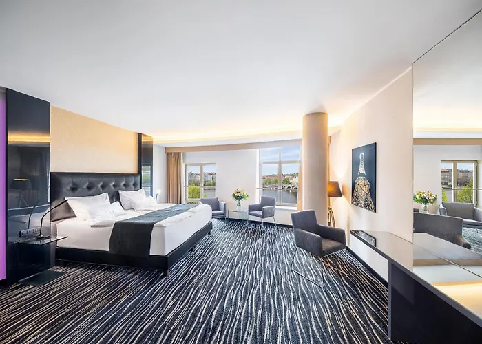 Dancing House Hotel - Tancici Dum