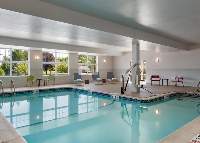 Hampton Inn & Suites Rockland