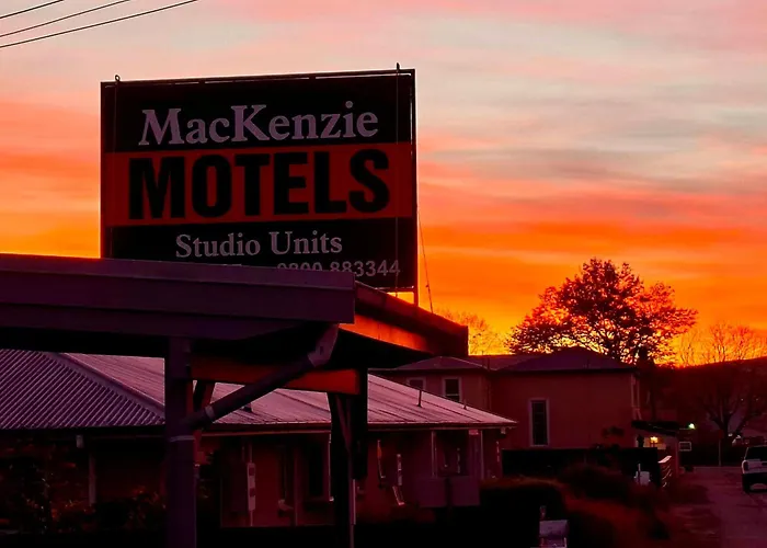 Mackenzie Motels
