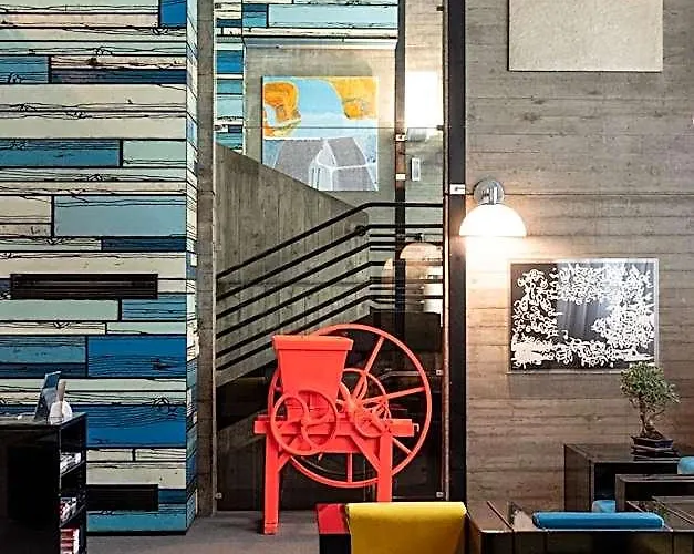 Duparc Contemporary Suites