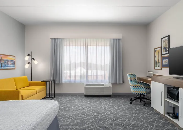 Hampton Inn Baltimore Bayview Campus