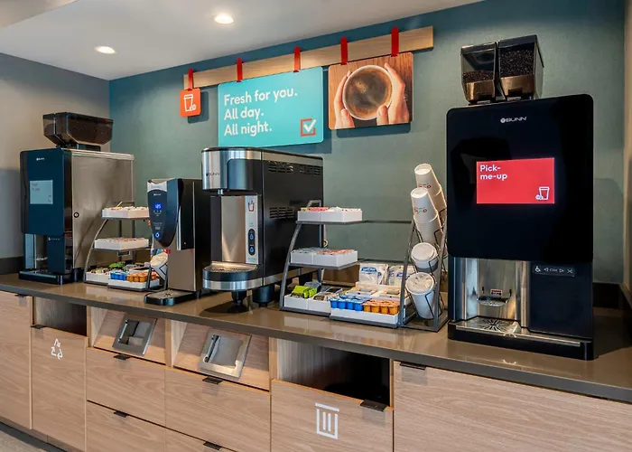 Avid s Milwaukee West - Waukesha By Ihg