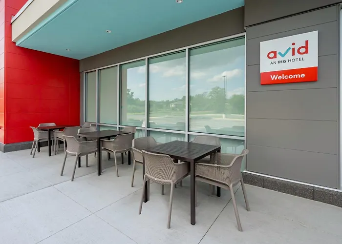 Avid s Milwaukee West - Waukesha By Ihg