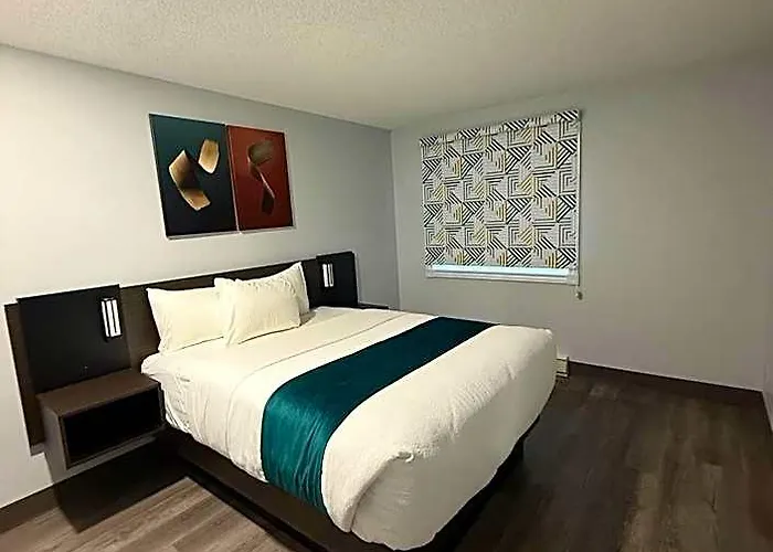 Zero - 100 Motor Inn