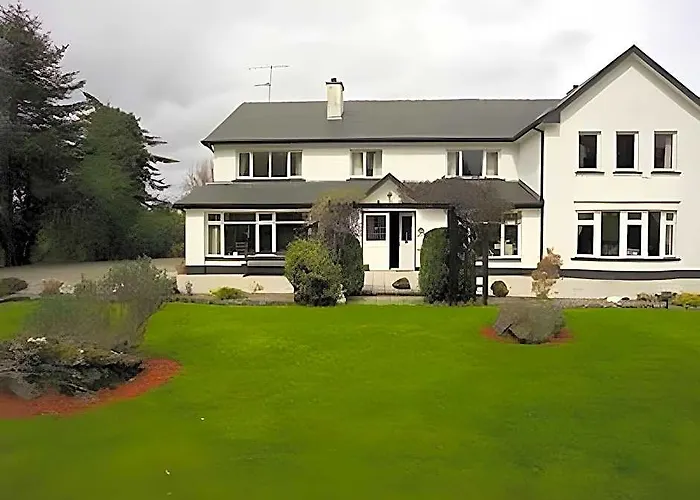 Arch House B And B