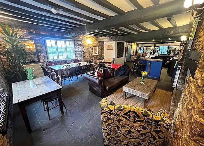 The Holford Arms