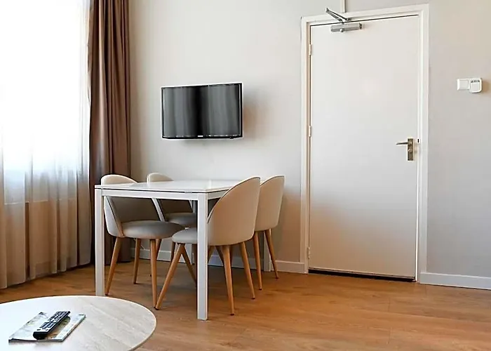 High Street Apartments